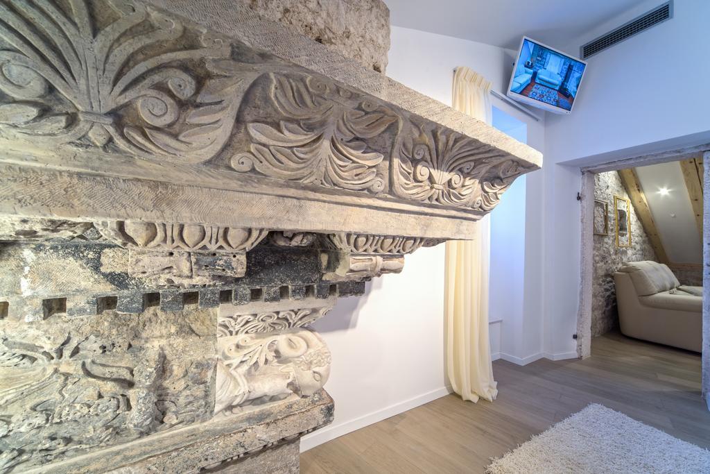 Apartment Roman Heritage Split Room photo
